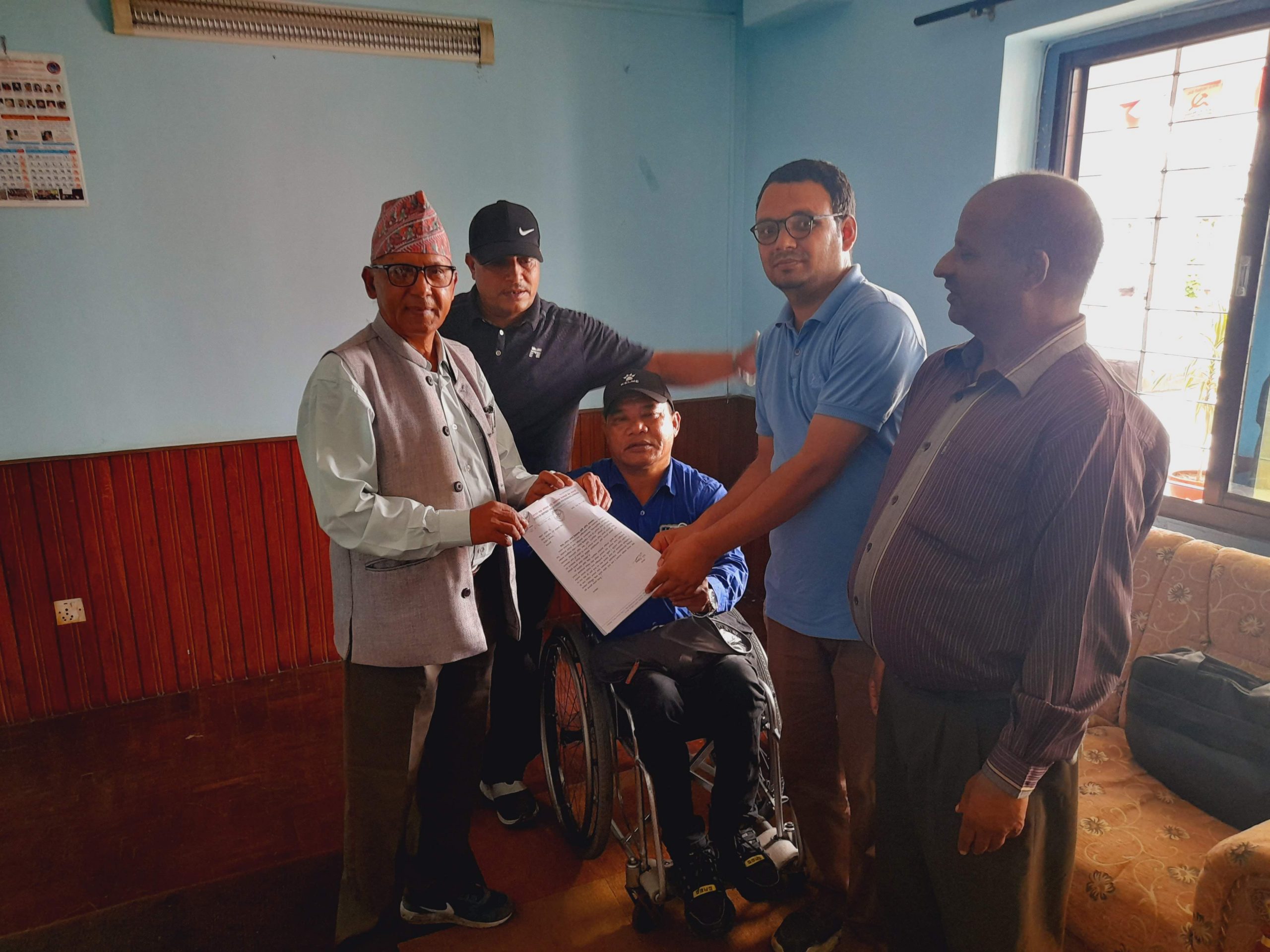 Along with the delegates (3 people) president of the CIL-Kathmandu handing over the position paper